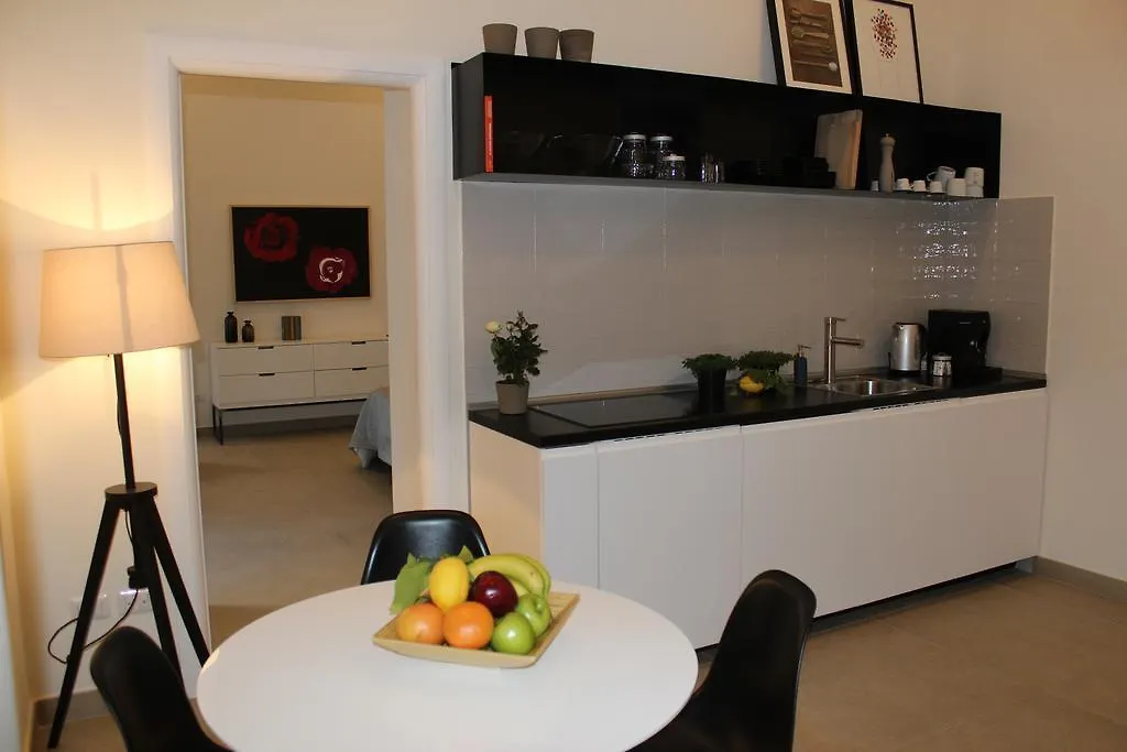 Le Mummarelle 64 Apartment Naples Italy