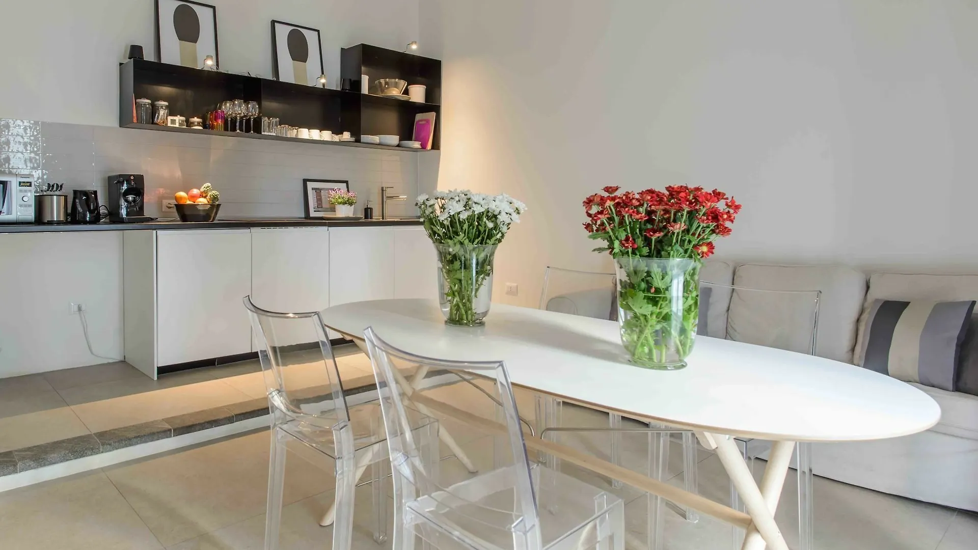 Le Mummarelle 64 Apartment Naples Italy
